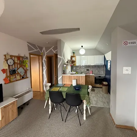 Benjo Apartment